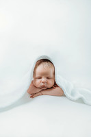 Enzo Newborn-photos